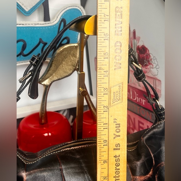 Dooney & Bourke burgundy Leather shoulder Bag - Picture 13 of 13